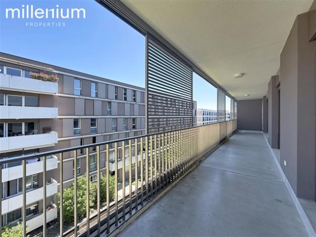 4 Zimmer Wohnung mit großem Balkon und modernen Einrichtungen in Meyrin