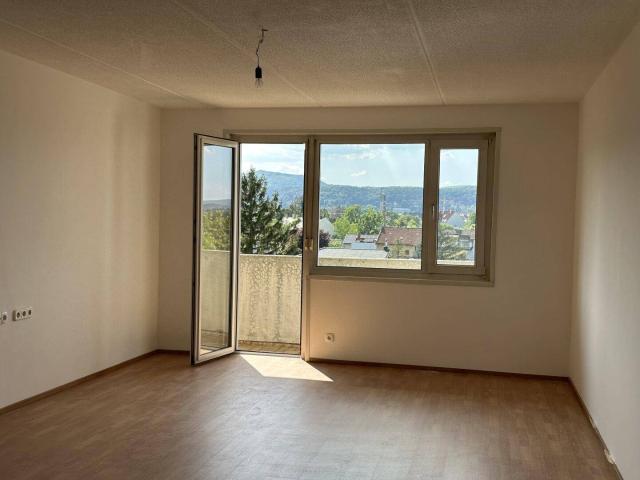 4 Zimmer Wohnung mit Loggia in Wiener Neudorf – Ihr neues Zuhause wartet!