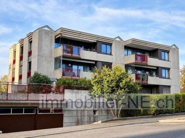 4 Zimmer Wohnung mit privatem Garten und Garagenbox