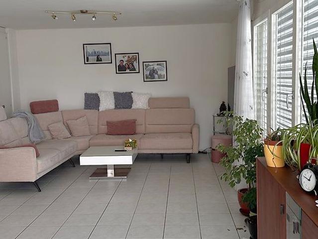 4½ Zimmer Wohnung in Reinach BL, möbliert, auf Zeit