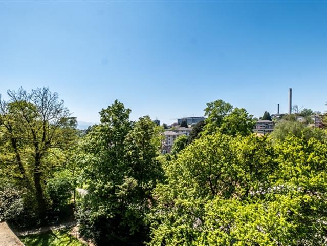 4 Zimmer Wohnung wird renoviert – zentrale Lage in Chailly