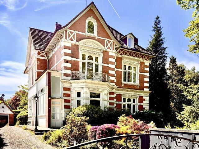 4 Zimmer Altbauwohnung in Hamburg Lokstedt Siebenschön 10