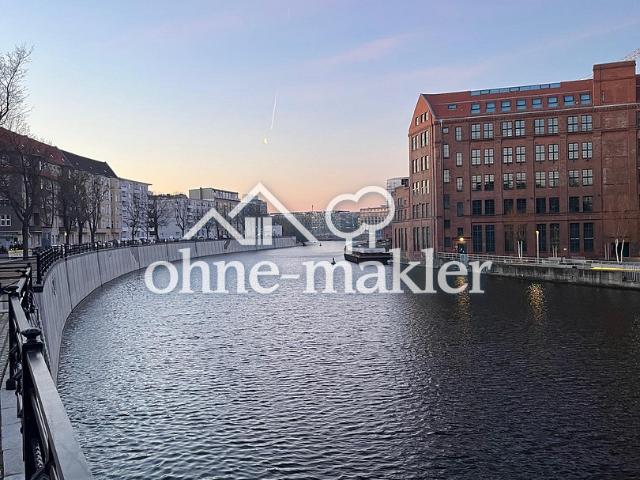 4 Zimmer Altbaujuwel in Berlin – saniert, mit Balkon & Erker, Spree Nähe, provisionsfrei!