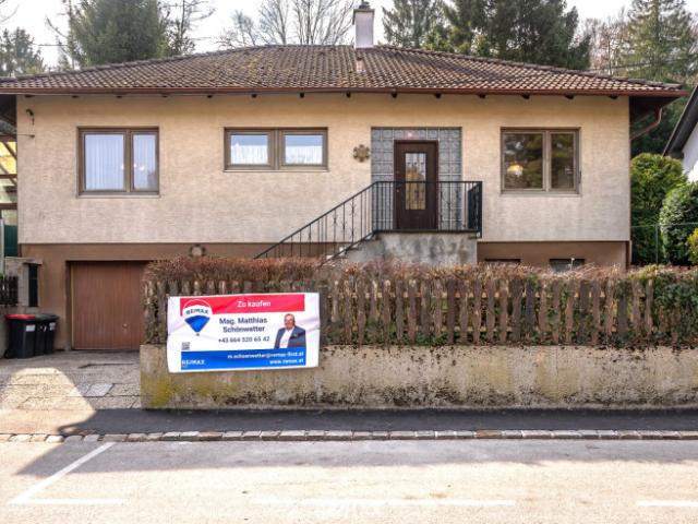 4 Zimmer Bungalow mit Potential auf Eigengrund mit Garten und Garage in attraktiver Lage von Klosterneuburg