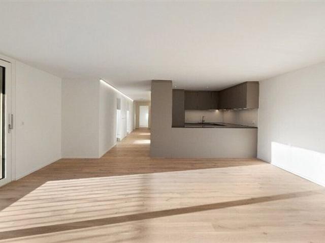 4 Zimmer, EG