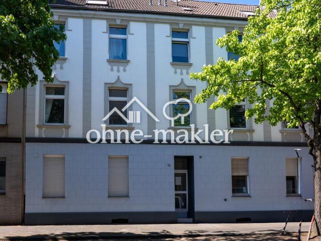 4 Zimmer Erdgeschoßwohnung mit großer Terrasse und eigenem Garten *provisionsfrei