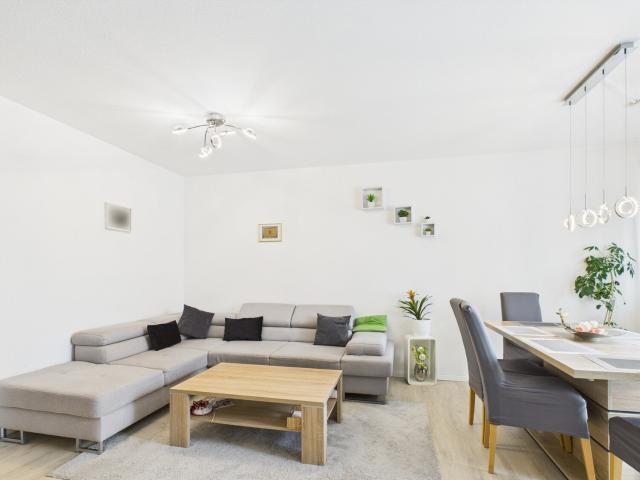 4 Zimmer in zentraler Lage mit Balkon und Tiefgarage in Aschaffenburg