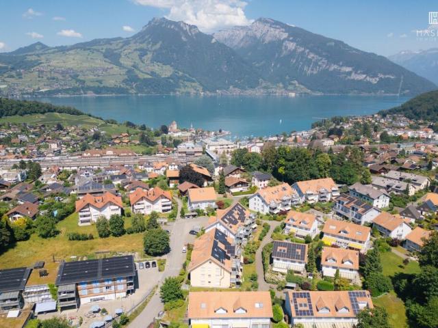 4½ Zimmer Maisonette Wohnung auf 3 Etagen zwischen See und Berge
