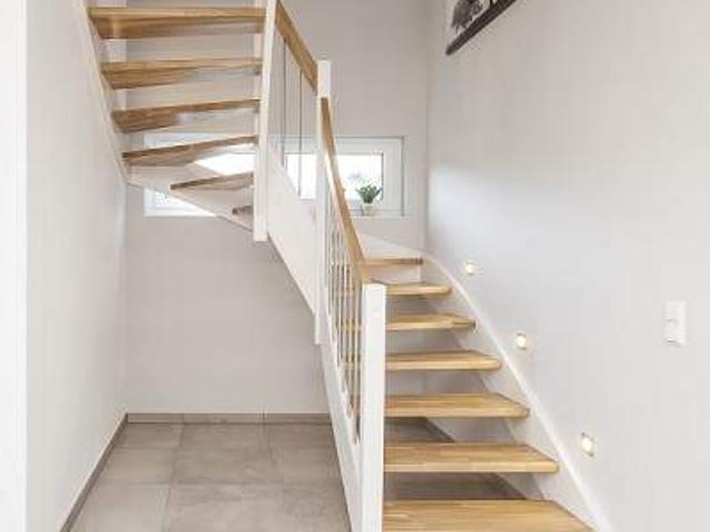 4 Zimmer Maisonettewohnung mit Pkw Stellplatz