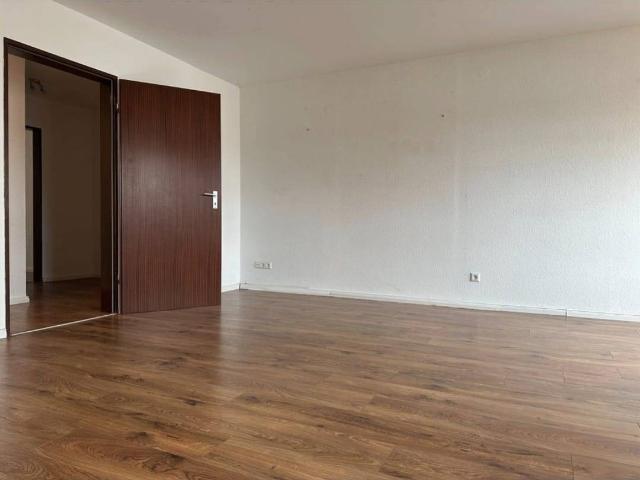 4 Zimmerwohnung im 1 OG