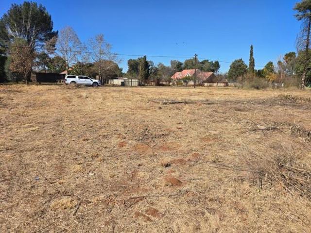 4 046 m² Land available in Henley on Klip
