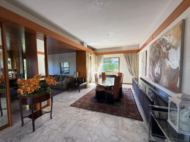 4.000 / mese, 259 Mq Tecnocasa.it 61179823