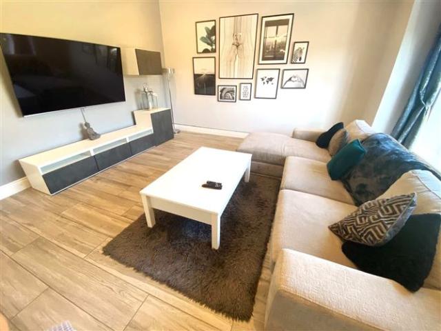 4,000 / month | Dodderbrook Glade, Knocklyon, Dublin 24 Ray Cooke Auctioneers 5024 MyHome. Ie Lettings