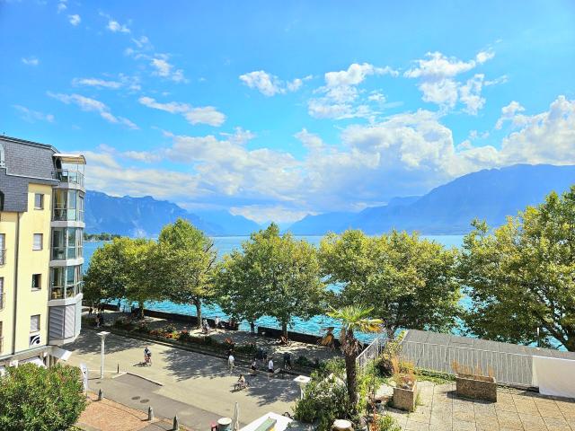 4.0 pièces rénové de 88 m2 avec vue sur le lac | dreamo. Ch