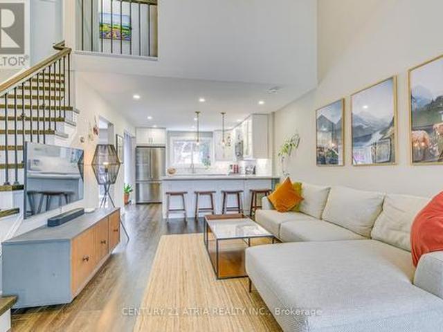 4 1588 Kerns Road, Burlington, ON, L7P 3A7 townhouse for sale | Listing ID W11969 | Royal LePage