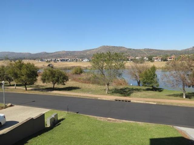 4 175 m² Land available in Xanadu Eco Park