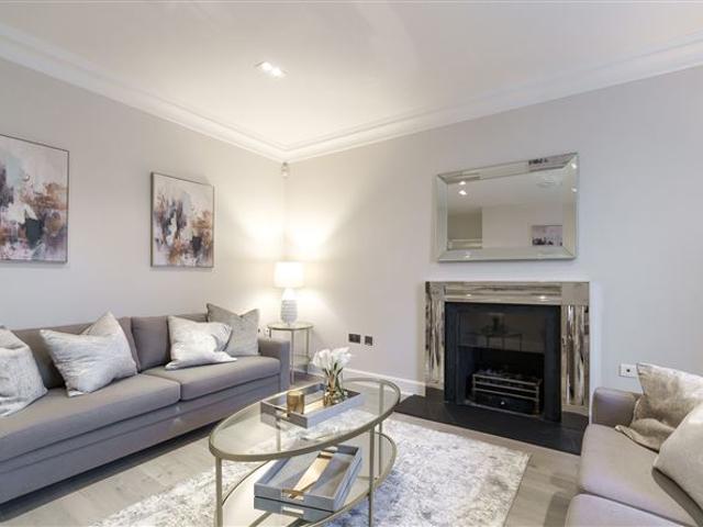 4,100 / month | Apartment, 152 154 Pembroke Road, Ballsbridge, Dublin 4 Sherry FitzGerald Lettings Sheehy 5019 MyHome. Ie Lettings