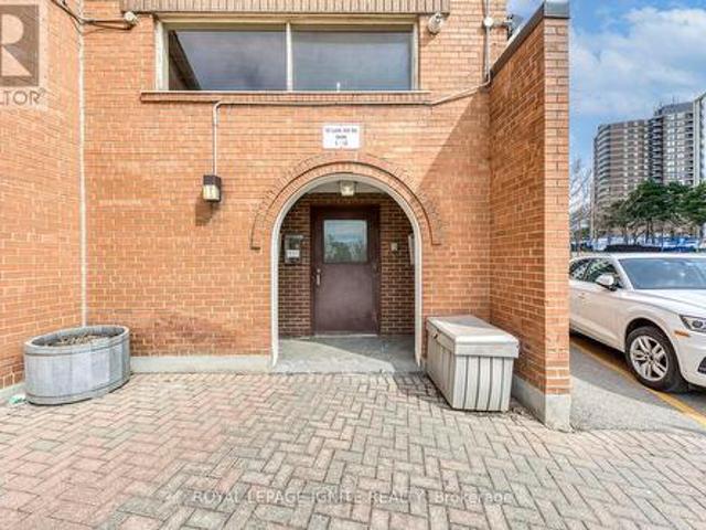 4 10 Leith Hill Road, Toronto, ON, M2J 1Z2 townhouse for sale | Listing ID C12048 | Royal LePage