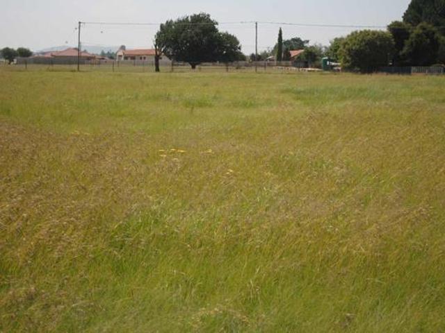 4 127 m² Land available in Riversdale