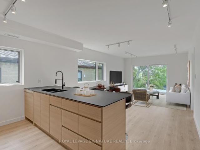4 1254 Davenport Road, Toronto, ON, M6H 2G9 house for lease | Listing ID W13224 | Royal LePage