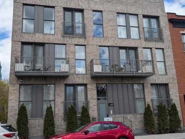 4 1/2 Montréal Centre Sud 2 419 $/mois