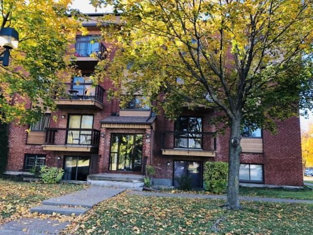 4 1/2 Montréal Pointe Aux Trembles 1 539 $/mois