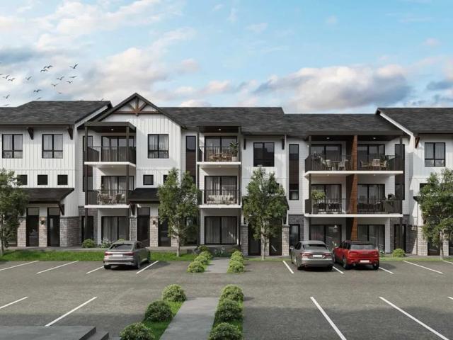 4 1/2 NOUVELLE CONSTRUCTION WINDSOR