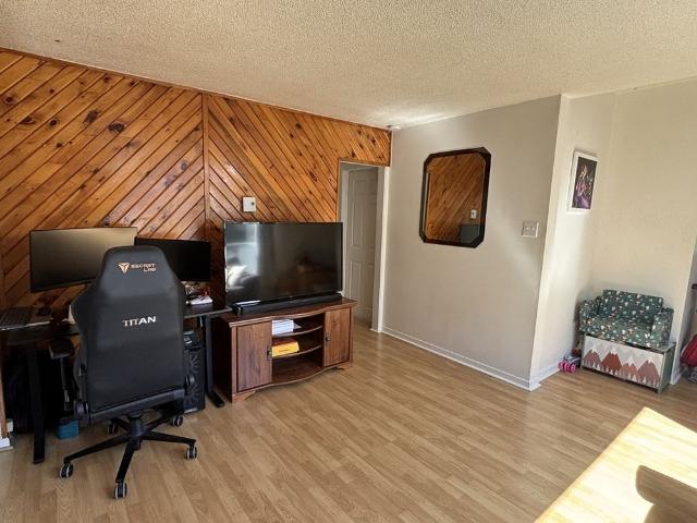 4 1/2 Au Rez de Chaussé Duplex