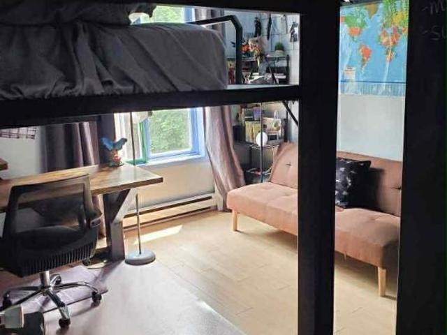 4 1/2 à louer à Cowansville 965$