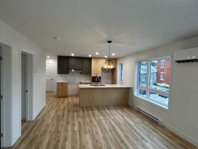 4 1/2 Acton vale