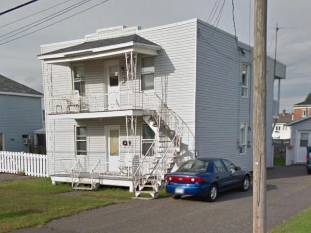4 1/2 haut duplex 2 chambre ferme