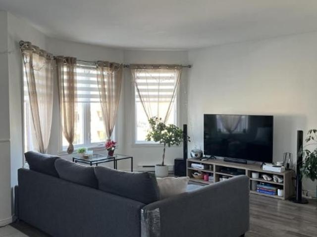 4 1/2 Lévis 1 025 $/mois