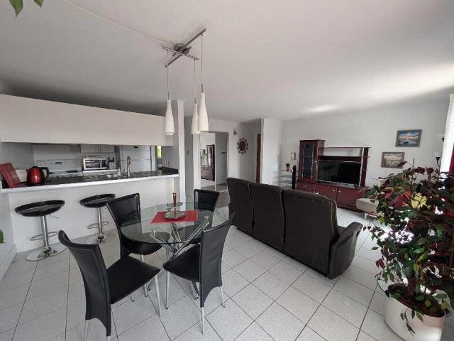 4 1/2 style condo, secteur Lebourgneuf, air climatisé