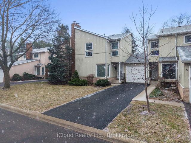 4 2385 Woodward Avenue, Burlington | Sold, W12883 | Condos. Ca