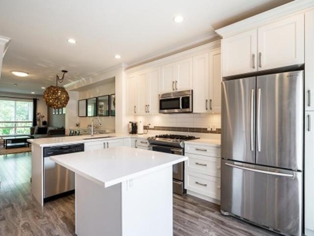 4 3039 Street, Surrey, BC, V3S 6T5 townhouse for sale | Listing ID R3144 | Royal LePage