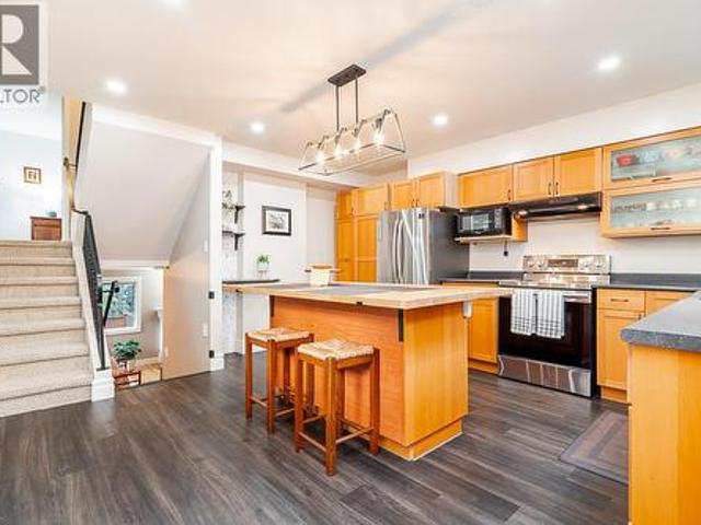4 3347 Dewdney Trunk Road, Port Moody, BC, V3H 2E4 house for sale | Listing ID R3136 | Royal LePage