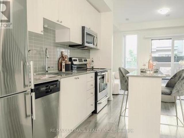 4 45 Thomas Mulholland Drive, Toronto, ON, M3K 0A5 house for sale | Listing ID W13485 | Royal LePage