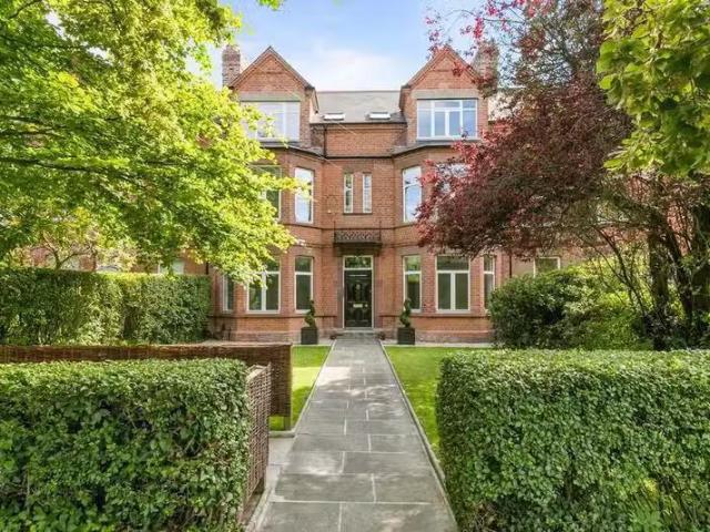 4, 41 Adelaide Park