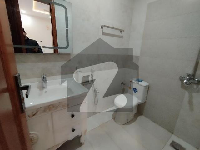 4.4 Marla House For Sale In G13/1 G 13/1