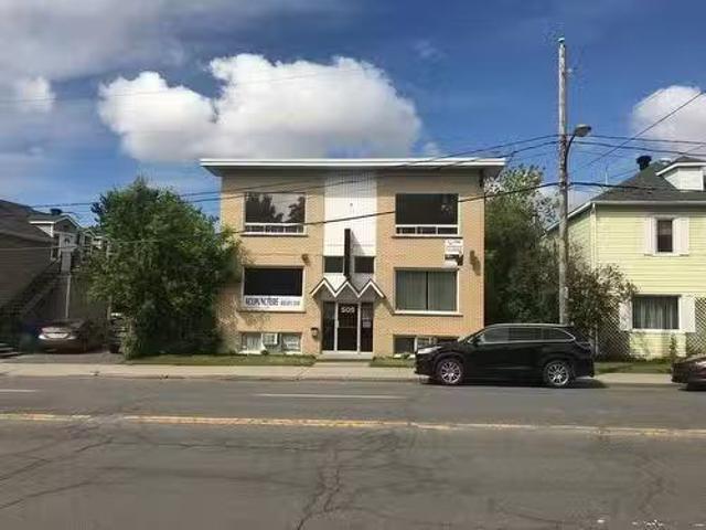 4 505 Rue Ste Hélène, Longueuil Le Vieux Longueuil, QC, J4K.