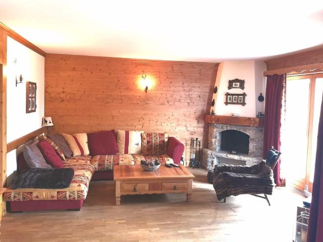 4.5 charming rooms YEARLY RENTAL