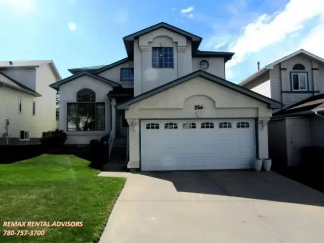 4.5 Bedroom House Calgary AB 103338321