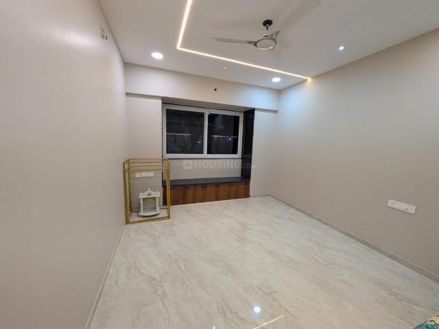 4.5 BHK Apartment in Viman Nagar for rent Pune. The reference number is 20484911