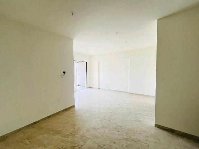 4.5 BHK Apartment in Viman Nagar for resale Pune. The reference number is 20987931