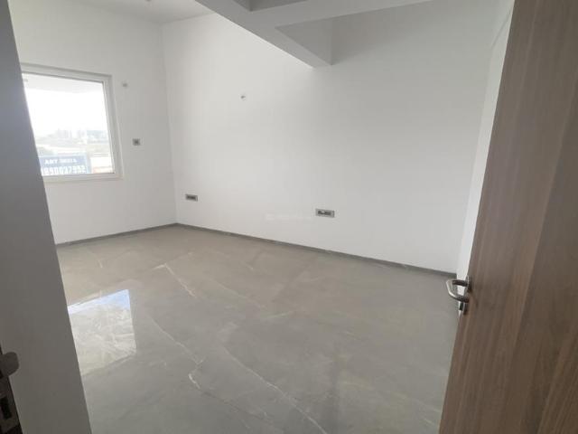 4.5 BHK Apartment in Viman Nagar for resale Pune. The reference number is 20308700
