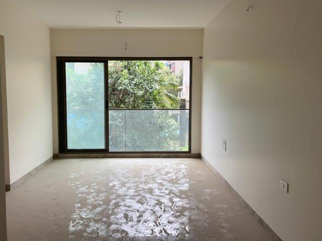 4.5 BHK Apartment in Vile Parle West for resale Mumbai. The reference number is 20824230