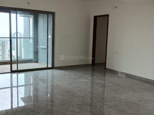 4.5 BHK Apartment in Wakad for resale Pune. The reference number is 19564618