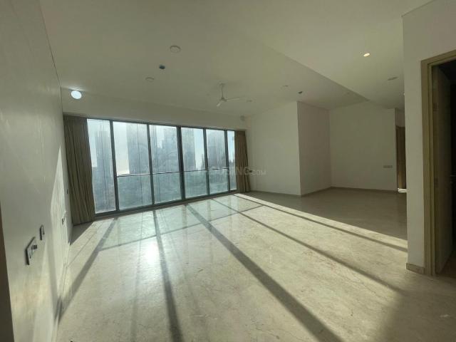 4.5 BHK Apartment in Worli for rent Mumbai. The reference number is 20217973