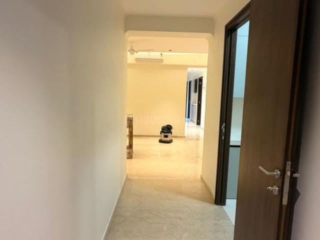 4.5 BHK Apartment in Bandra East for rent Mumbai. The reference number is 20443548