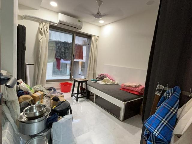 4.5 BHK Apartment in Bandra East for rent Mumbai. The reference number is 20393170